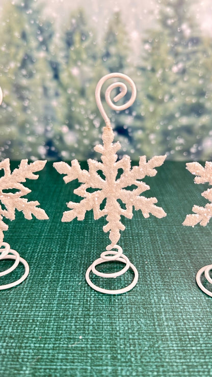 Set of 4 white glittered snowflake placecard holders