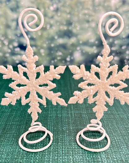 Set of 4 white glittered snowflake placecard holders