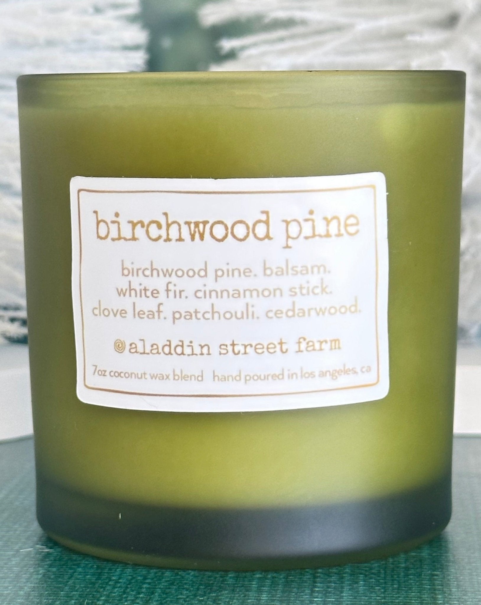 birchwood pine holiday candle  7oz luxury coconut candle