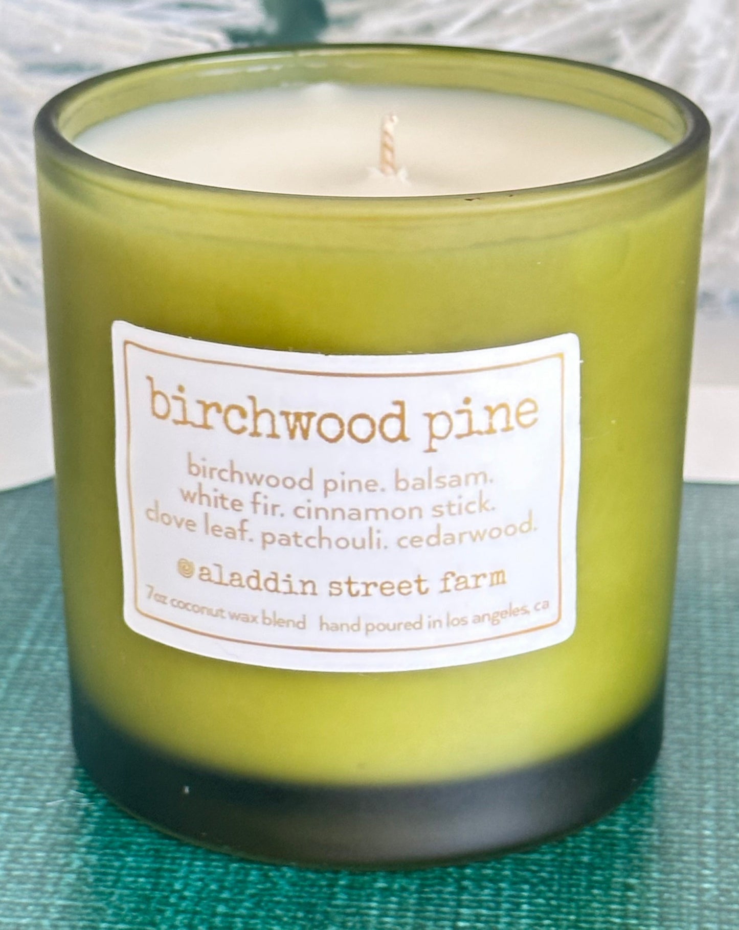 birchwood pine holiday candle  7oz luxury coconut candle