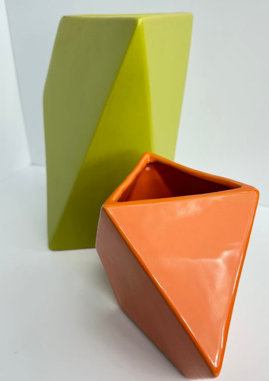 geo vases