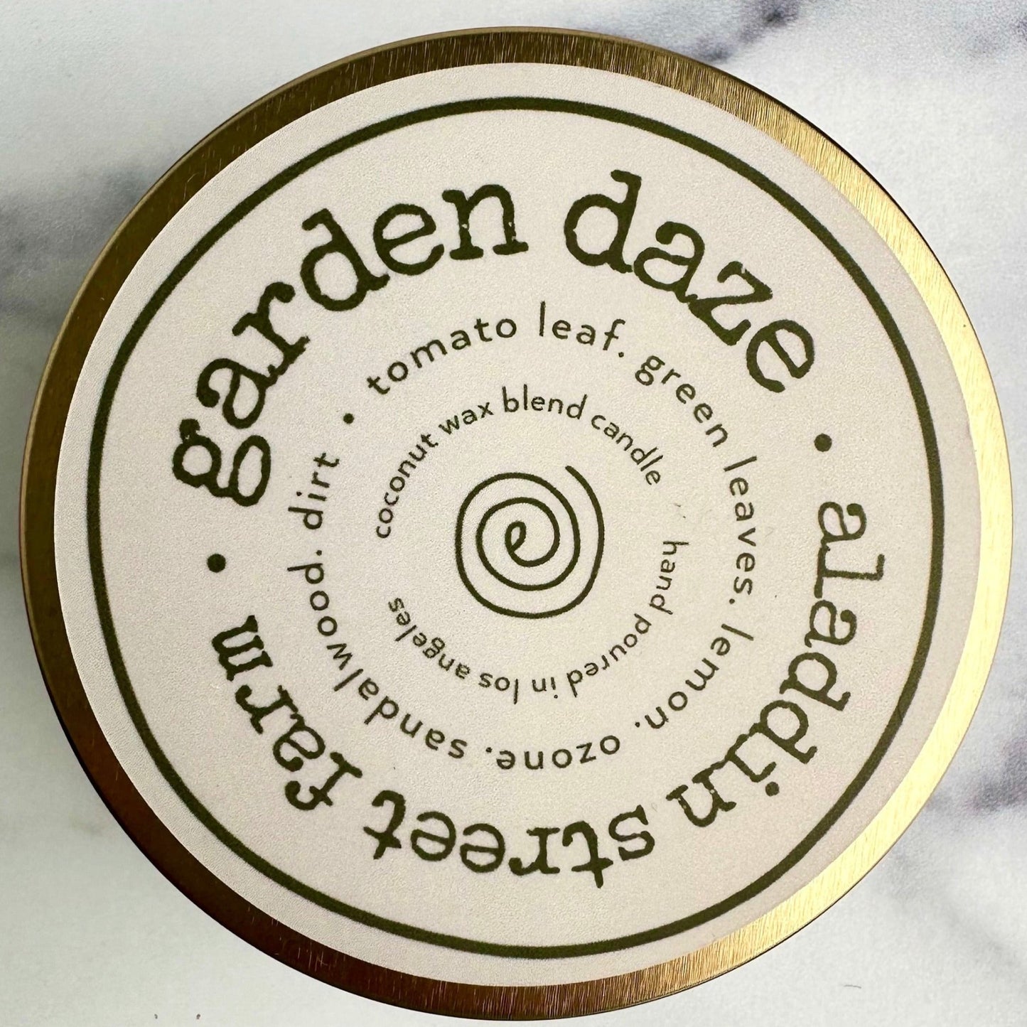 garden daze candle tin